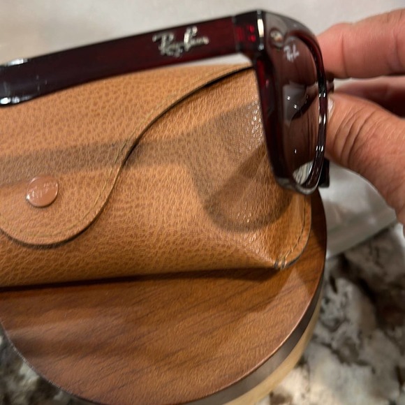 New Ray-Ban RB4140 Wayfarer Sunglasses Polarized Italy - Picture 2 of 3